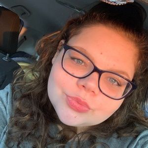 Meet your Posher, Kirstyn